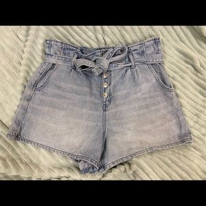 American Eagle Paperbag Mom Shorts
